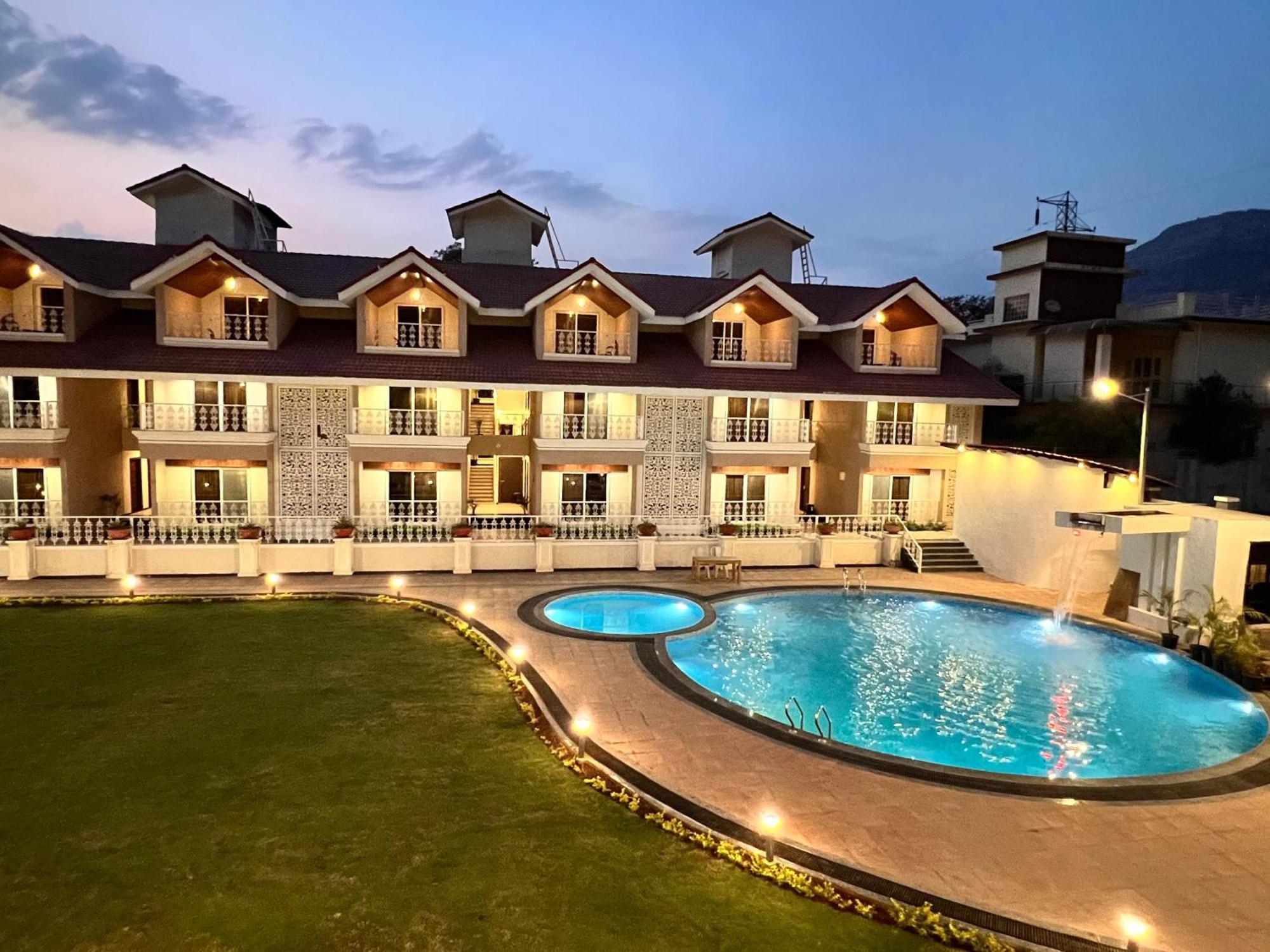 The Grand Leela Resort Khopoli Exteriör bild